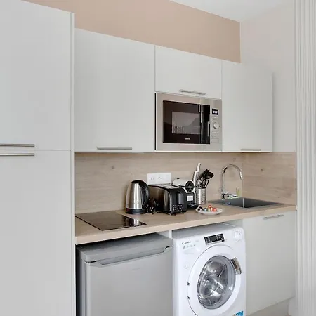 Modern With Cozy Atmosphere In Appartamento