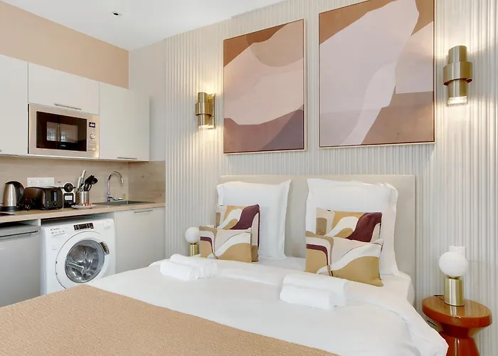 דירה Modern With Cozy Atmosphere In